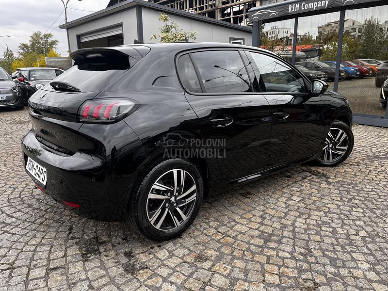 Peugeot 208 1.2 Allure/Virtual3D