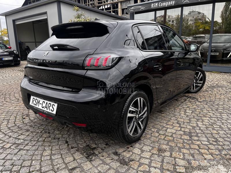 Peugeot 208 1.2 Allure/Virtual3D