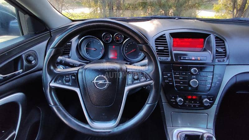 Opel Insignia 2.0 CDTI
