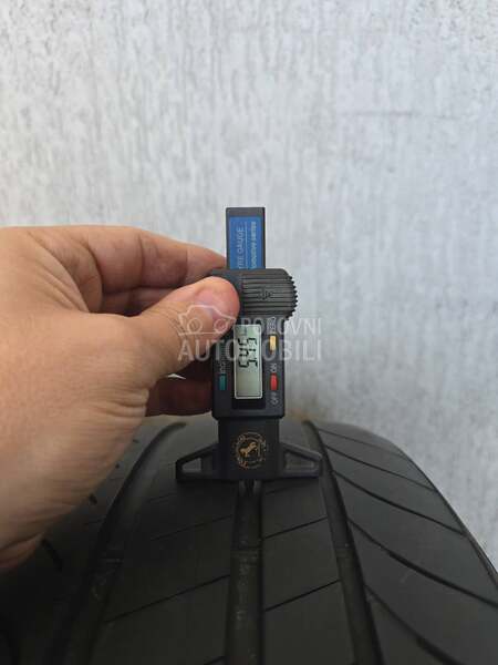 Bridgestone 205/55 R19 Letnja