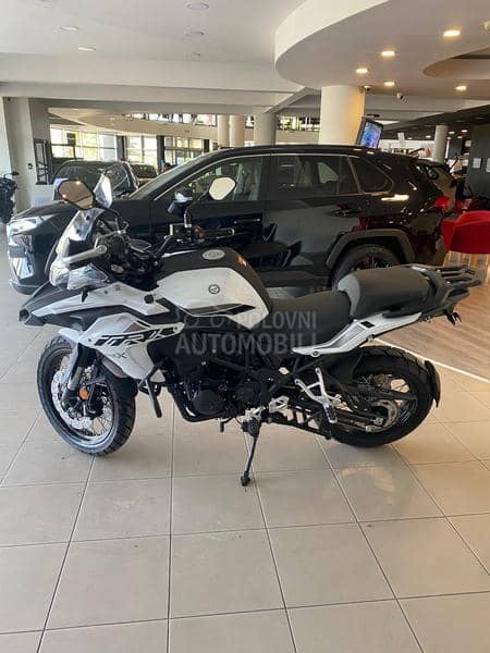 Benelli trk502x