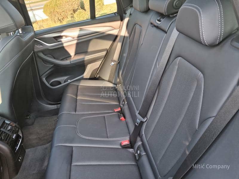 BMW X3 20d xDrive M pak