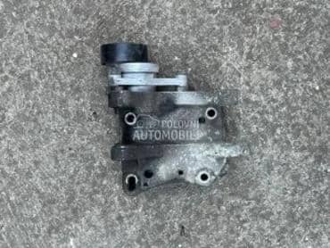 nosač alternatora za Citroen C4