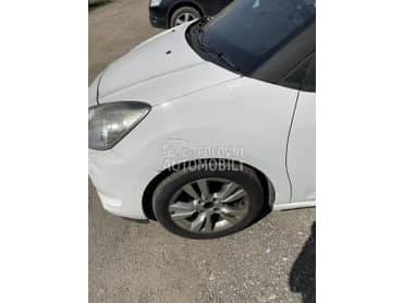 levo krilo za Citroen DS3