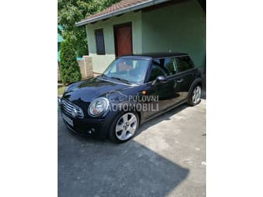 MINI One R5643