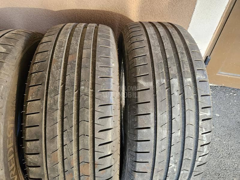 Vredestein 205/55 R16 Letnja
