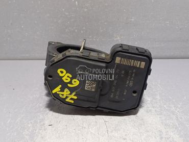 DOZER KLAPNA za Mercedes Benz B Klasa