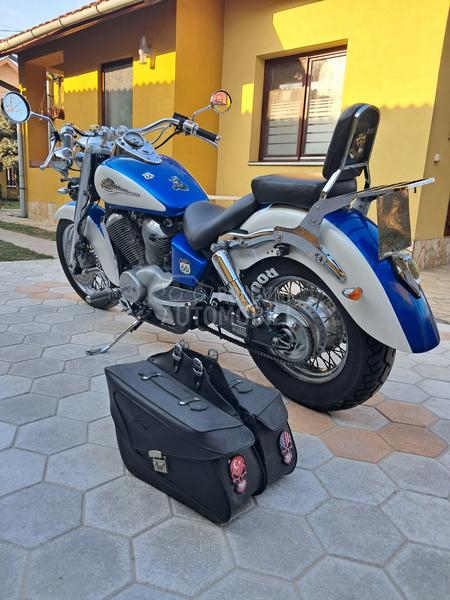 Honda Shadow 750 C