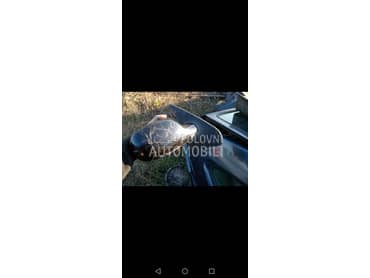 desni retrovizor za Renault Clio