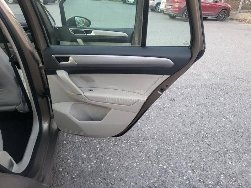 Volkswagen Golf 7 1.6TDI DSG