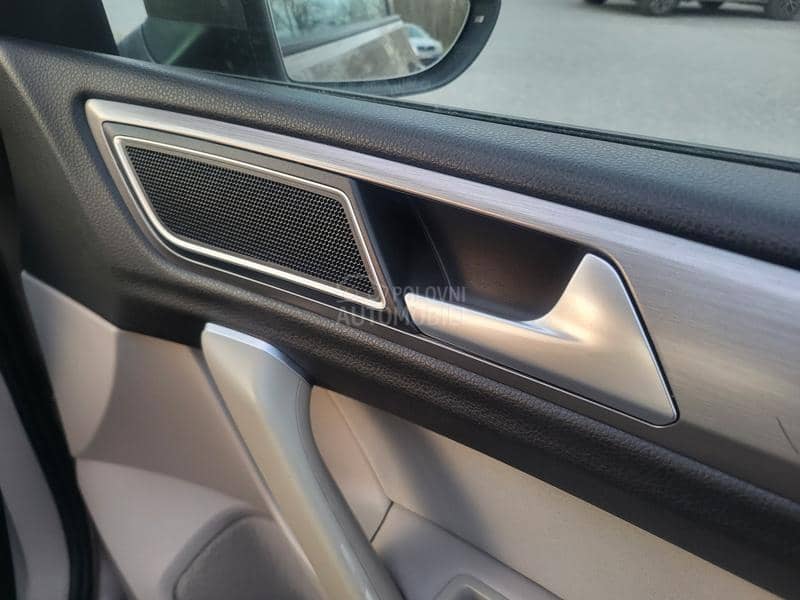 Volkswagen Golf 7 1.6TDI DSG