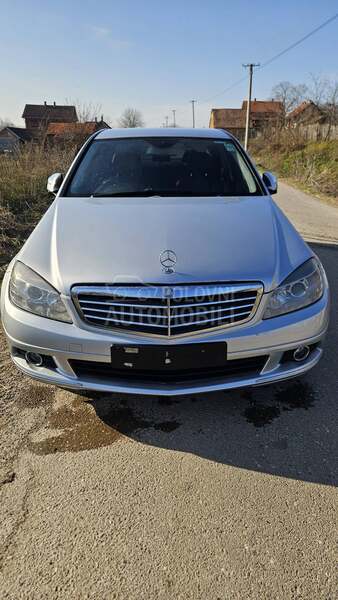 Delovi za Mercedes Benz C 220 W204 2008. god.