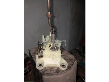 Birač brzina za Mazda CX-7 od 2008. do 2012. god.