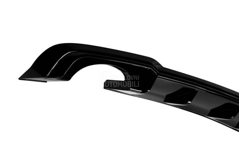 RS3 difuzor za hatchback