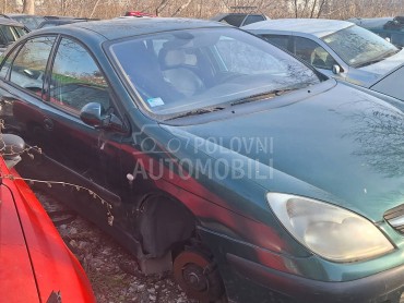 delovi za Citroen C5 od 2001. do 2004. god.