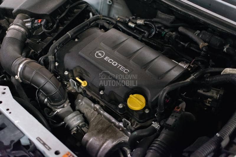 Opel Astra J GTC OPC