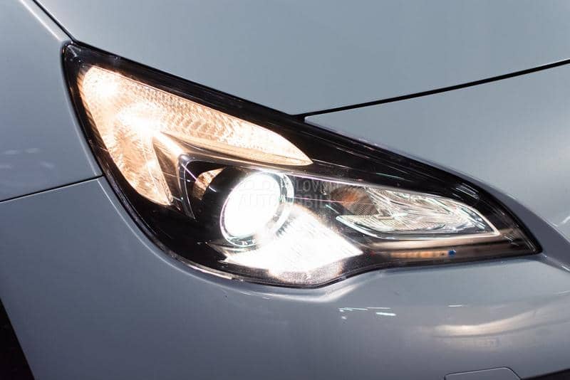 Opel Astra J GTC OPC