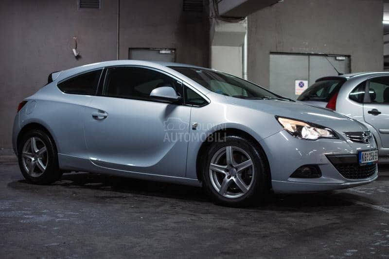 Opel Astra J GTC OPC