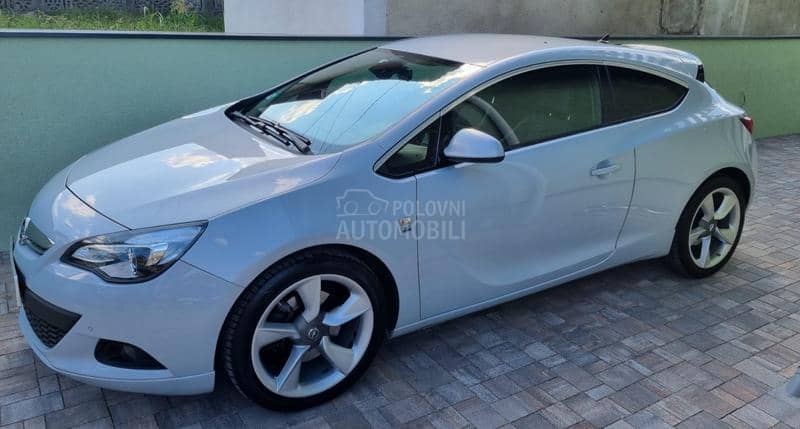 Opel Astra J GTC OPC