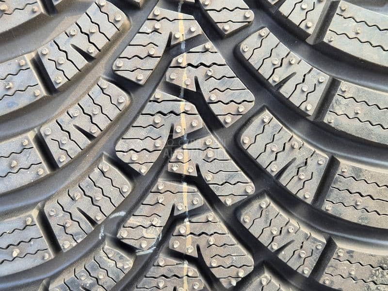 Falken 185/55 R14 Zimska