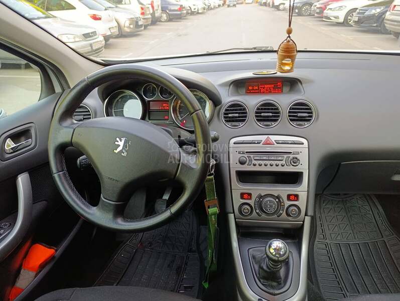 Peugeot 308 1.6 HDI SW PREMIUM