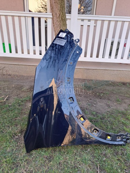 Desno krilo blatobran