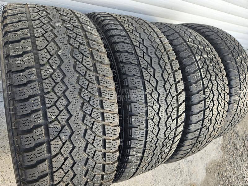 Yokohama 265/60 R18 Zimska