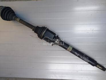 Poluosovina desna za Lancia Delta