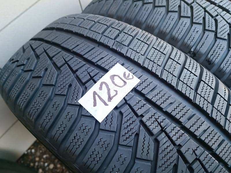 Hankook 225/55 R17 Zimska