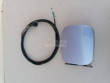 Poklopac rezervoara za Nissan Qashqai od 2014. do 2021. god.