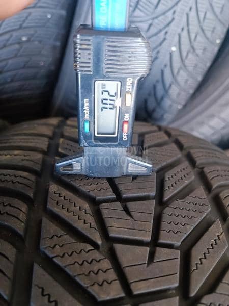 Hankook 255/45 R20 Zimska