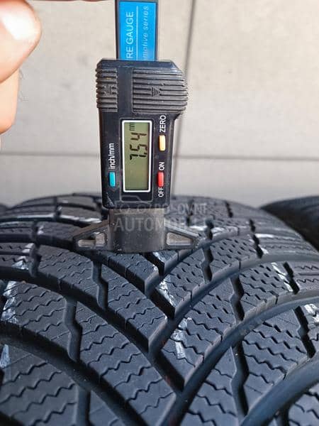 Firestone 225/45 R18 Zimska