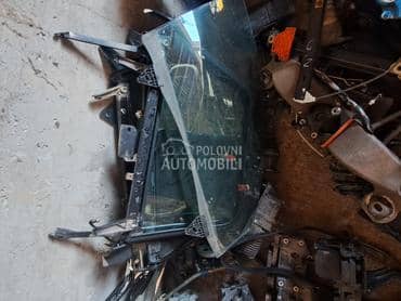 stakla karavan limuzina za Audi A4 od 2001. do 2004. god.