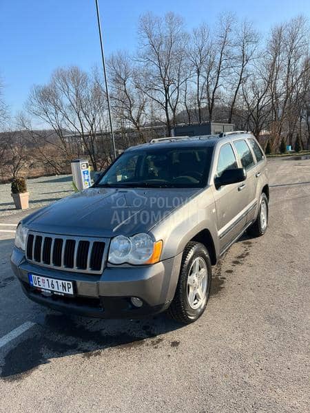 Jeep Grand Cherokee laredo