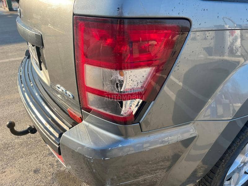 Jeep Grand Cherokee laredo