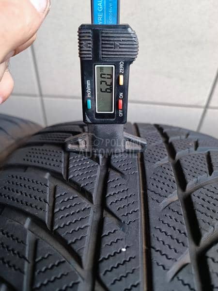Bridgestone 225/50 R17 Zimska