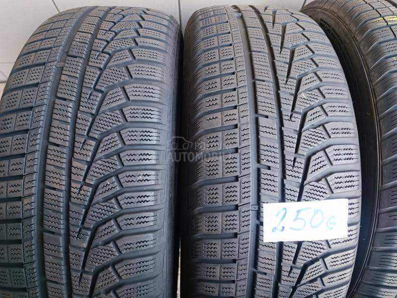 Hankook 235/60 R18 Zimska
