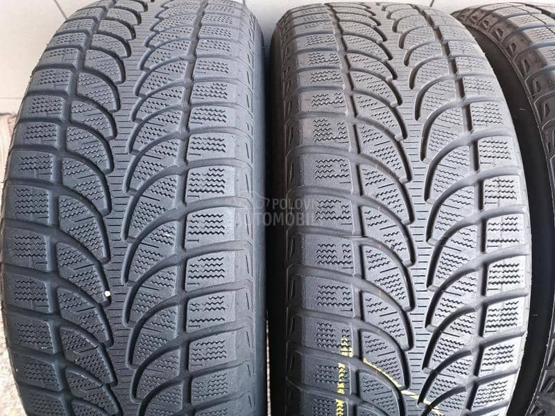 Bridgestone 235/60 R18 Zimska