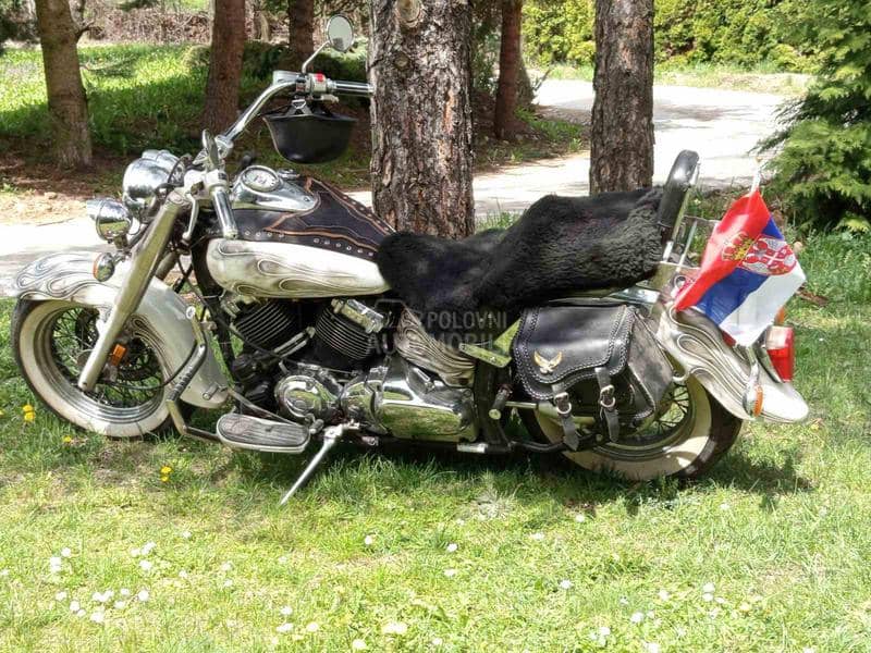 Yamaha XVS650 Classic,  V-Star