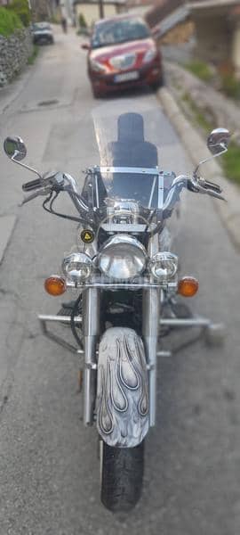 Yamaha XVS650 Classic,  V-Star