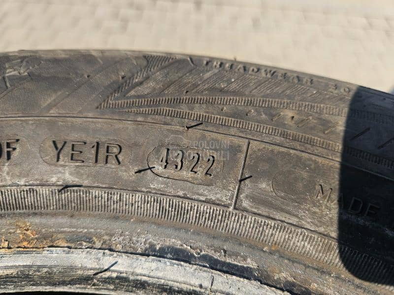 Goodyear 205/55 R16 Sve sezone