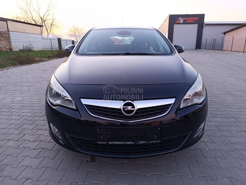 Opel Astra J 1.7 cdti