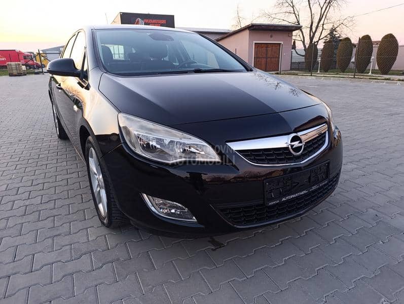 Opel Astra J 1.7 cdti