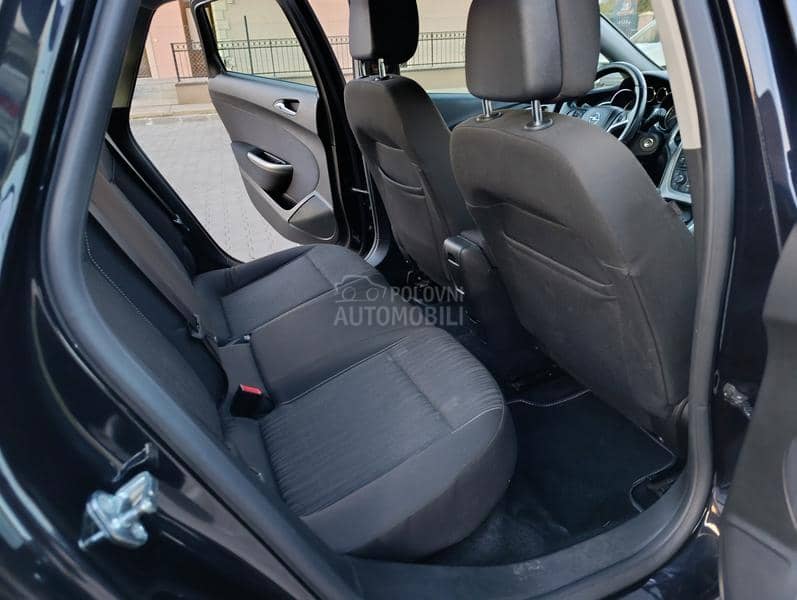 Opel Astra J 1.7 cdti