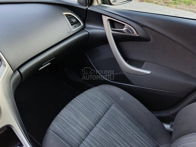 Opel Astra J 1.7 cdti