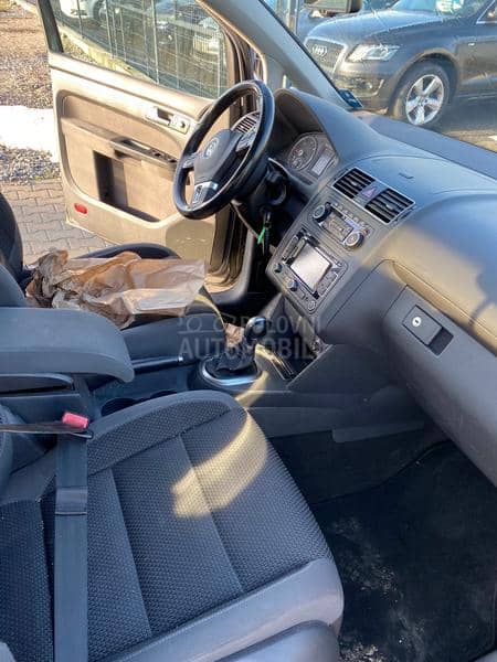 Volkswagen Touran 2.0TDI  DSG