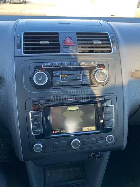 Volkswagen Touran 2.0TDI  DSG