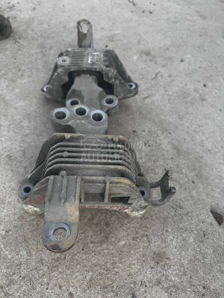 Drzac motora 1.7 cdti
