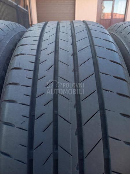 Bridgestone 225/60 R18 Letnja