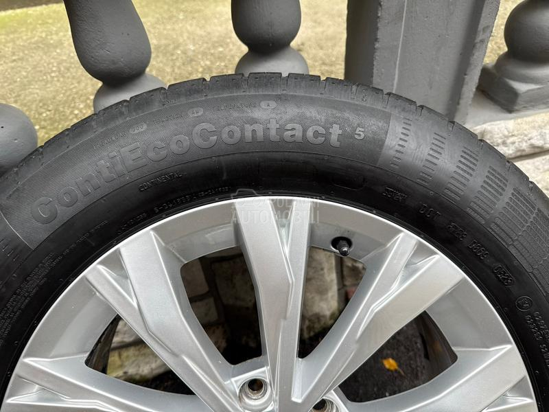 Continental 215/65 R17 Letnja